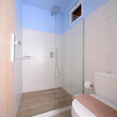 Rossa Suites